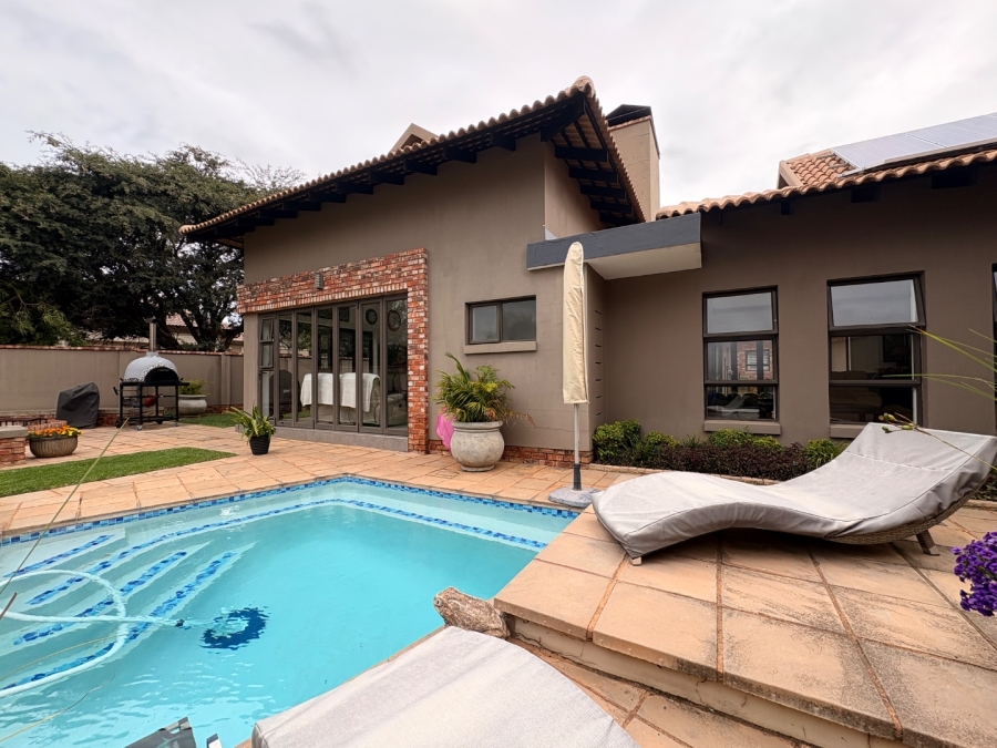 3 Bedroom Property for Sale in Wilkoppies North West